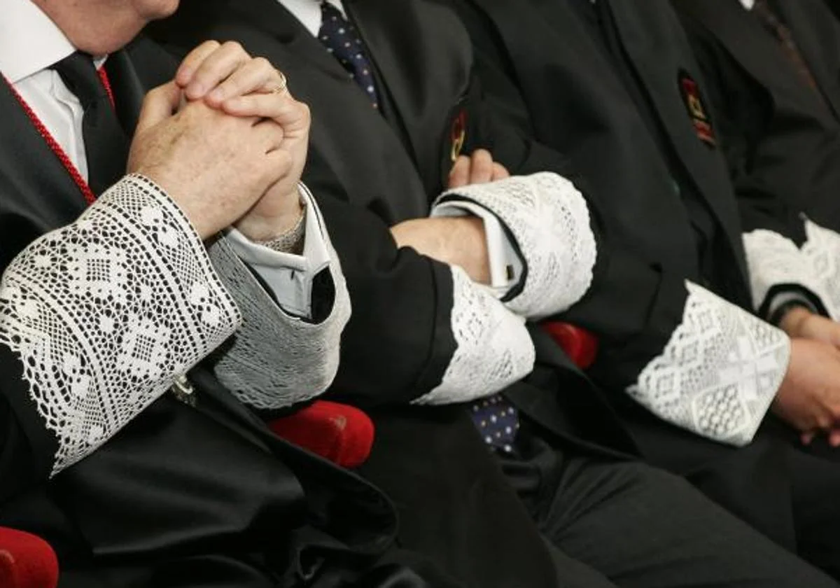 Pensión de viudedad y parejas de hecho: Dos sentencias que reabren el debate sobre la igualdad en derechos